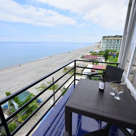 Hotel Lazuri In ควาเรียที ภายนอก รูปภาพ